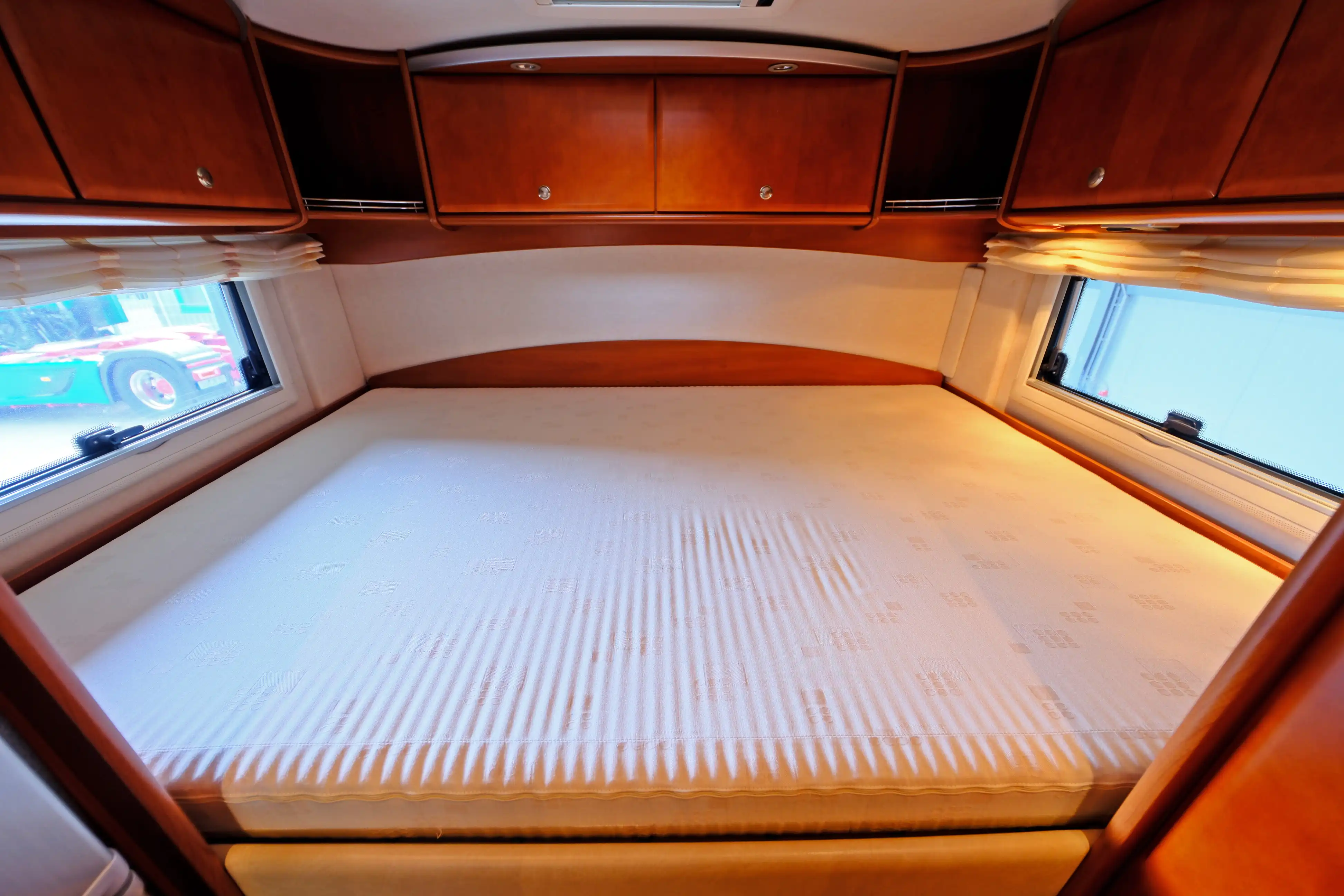 CONCORDE Carver I 692 H